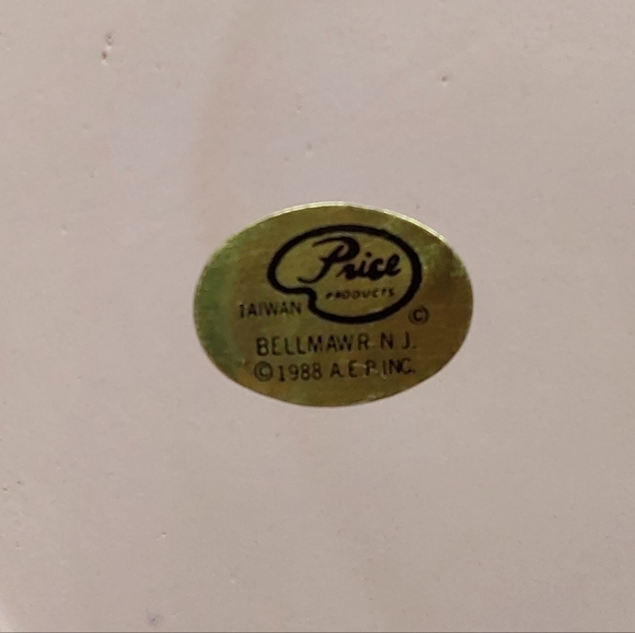 Vintage Heart Trinket Box - Picture 7 of 7